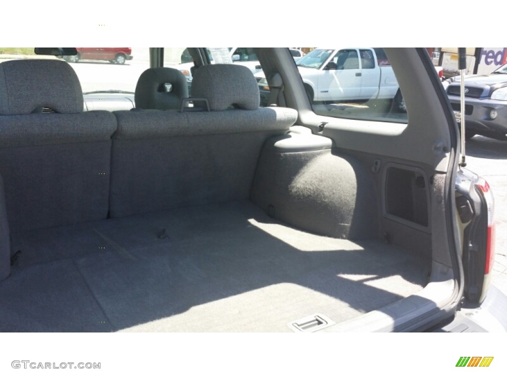 2002 Forester 2.5 L - Sierra Gold Metallic / Gray photo #11