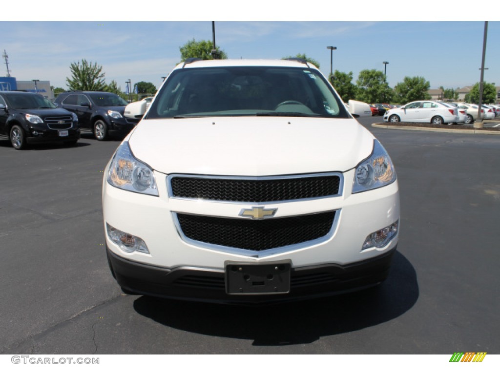 2011 Traverse LT - White / Ebony/Ebony photo #8