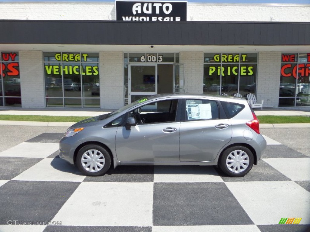 2014 Versa Note SV - Magnetic Gray / Charcoal photo #1