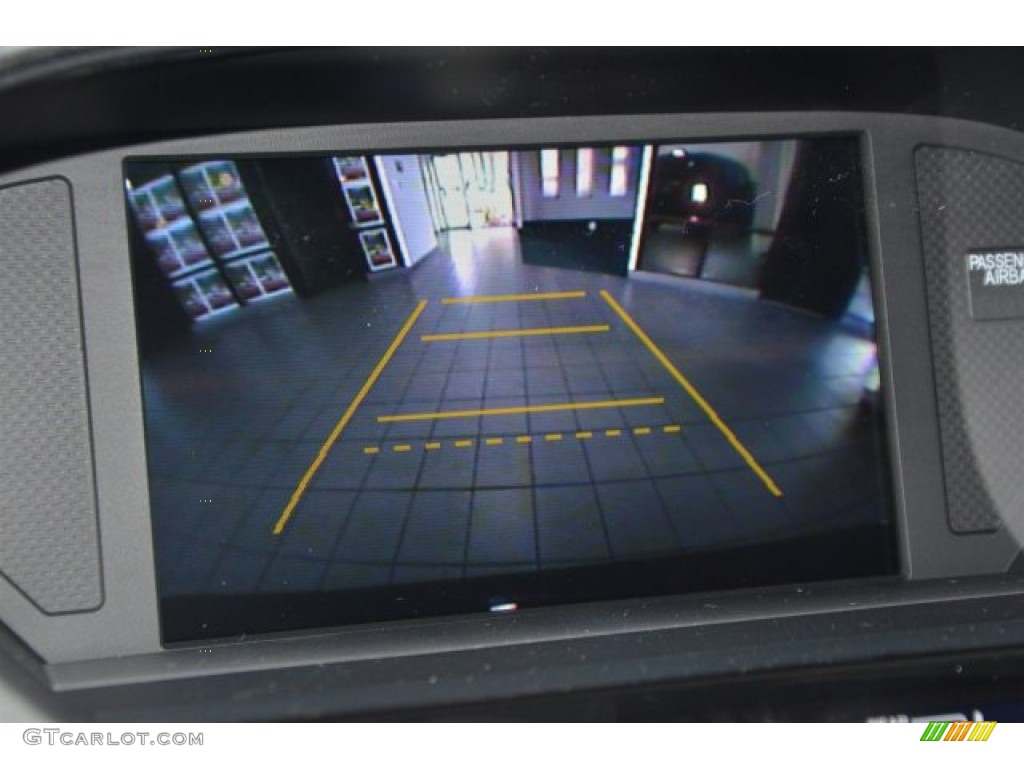 2015 Pilot SE - Crystal Black Pearl / Gray photo #15