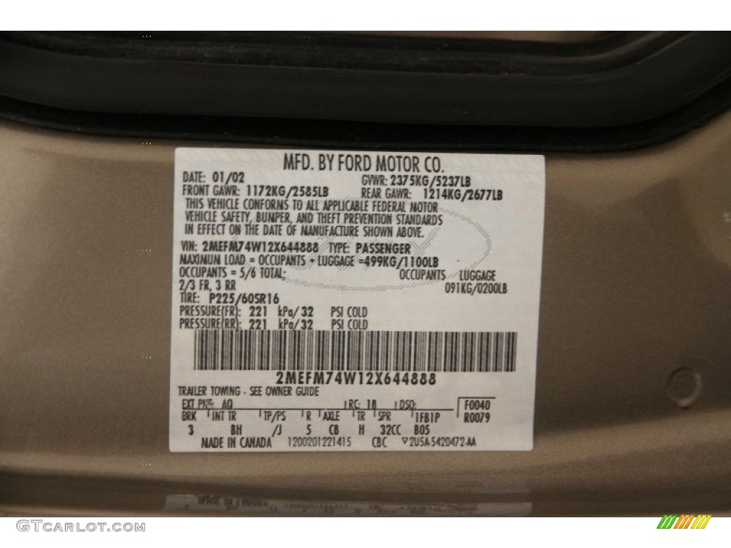 2002 Grand Marquis GS - Arizona Beige Metallic / Medium Parchment photo #22
