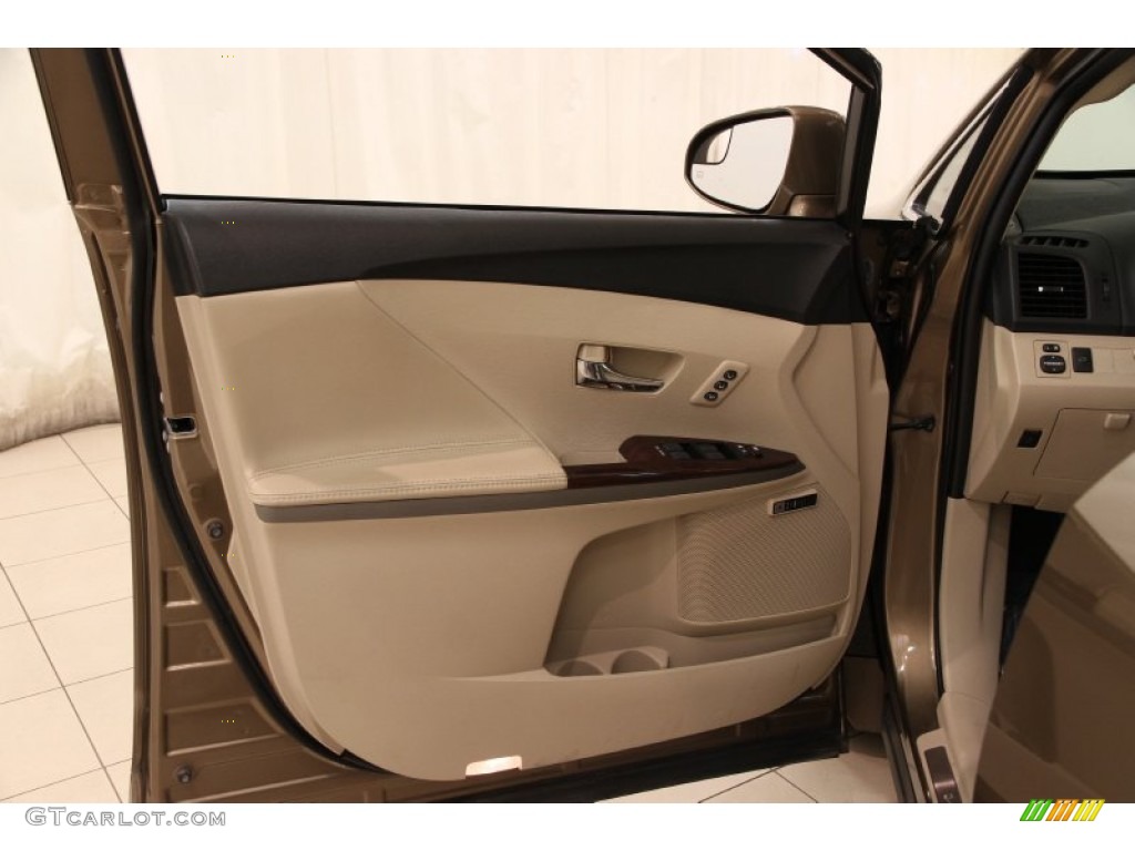 2013 Venza XLE AWD - Golden Umber Metallic / Ivory photo #4