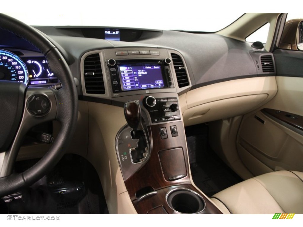 2013 Venza XLE AWD - Golden Umber Metallic / Ivory photo #10