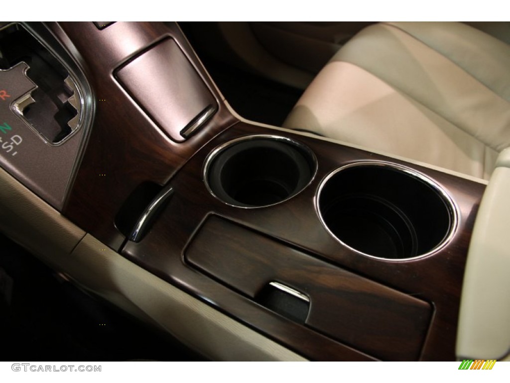 2013 Venza XLE AWD - Golden Umber Metallic / Ivory photo #15