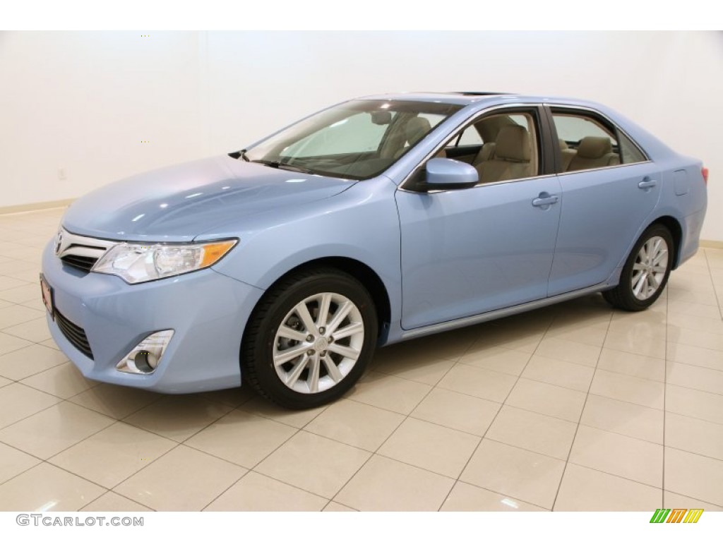 2012 Camry XLE V6 - Clearwater Blue Metallic / Ivory photo #3