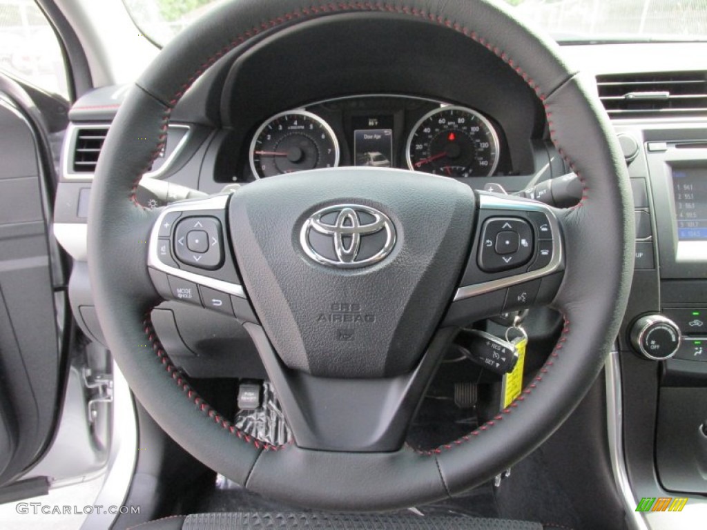 2015 Camry SE - Celestial Silver Metallic / Black photo #28