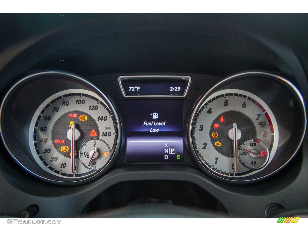 2015 Mercedes-Benz CLA 250 Gauges Photos