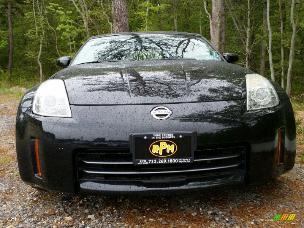 2006 350Z Touring Coupe - Magnetic Black Pearl / Charcoal Leather photo #2