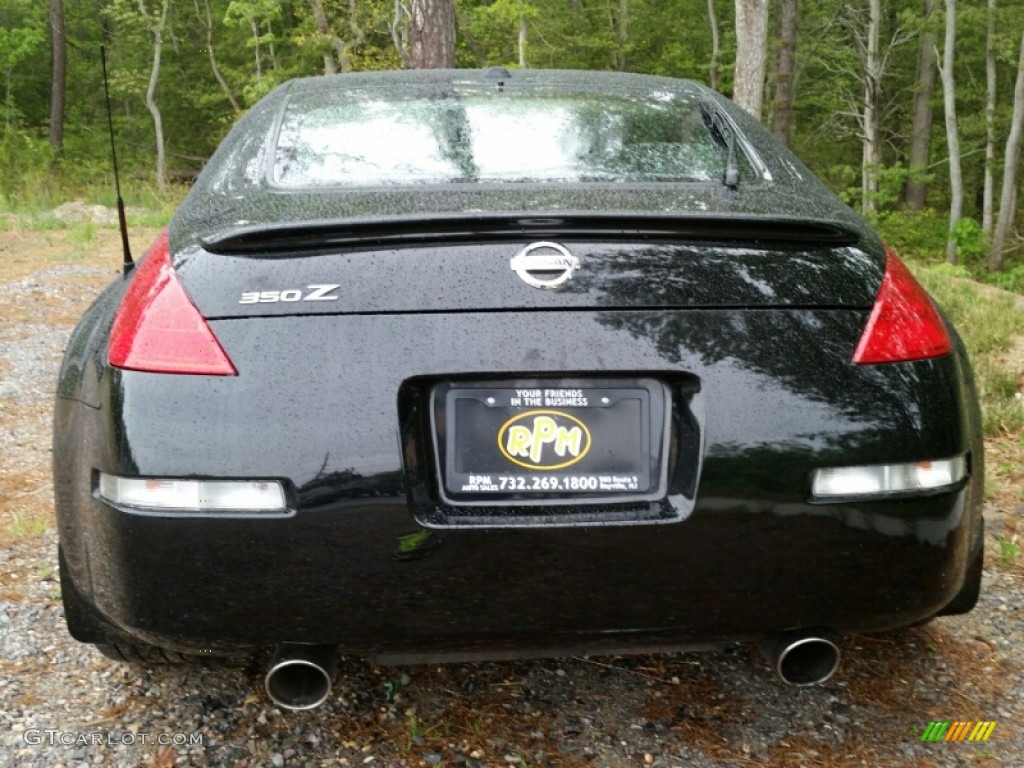 2006 350Z Touring Coupe - Magnetic Black Pearl / Charcoal Leather photo #8