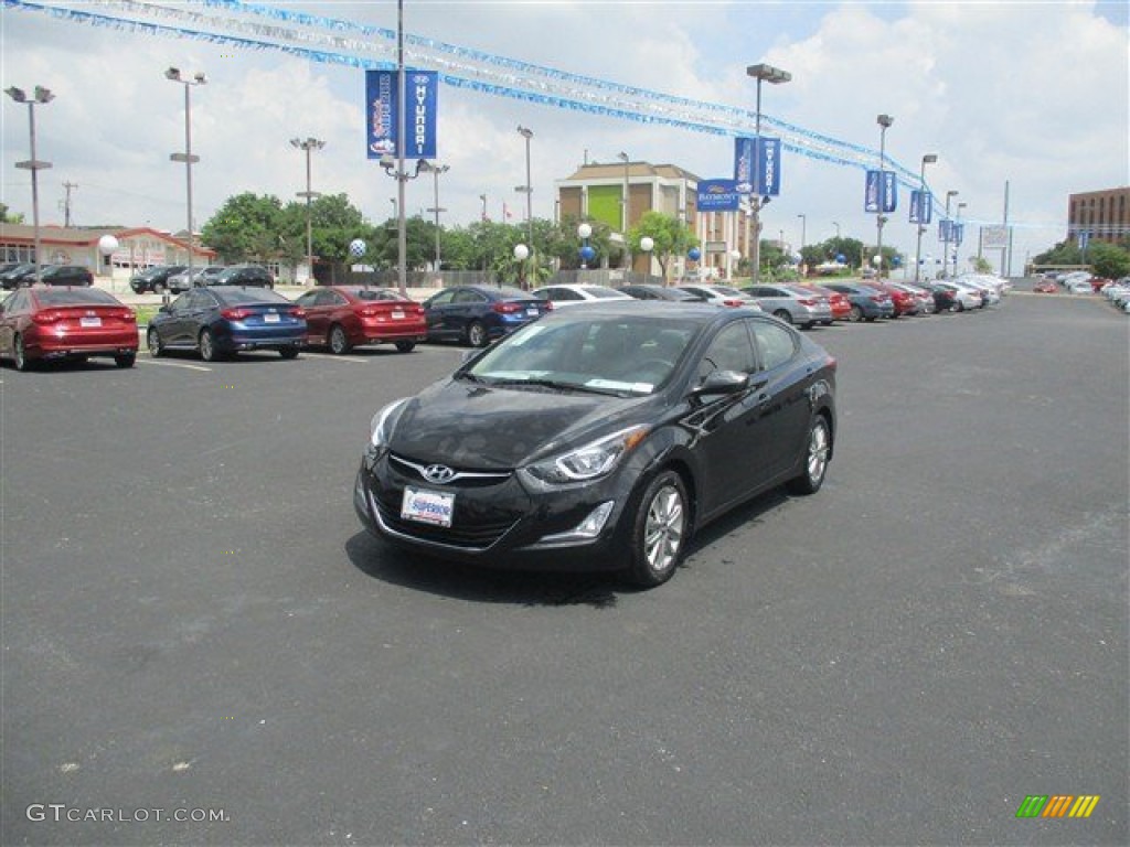 2016 Elantra SE - Phantom Black / Beige photo #3