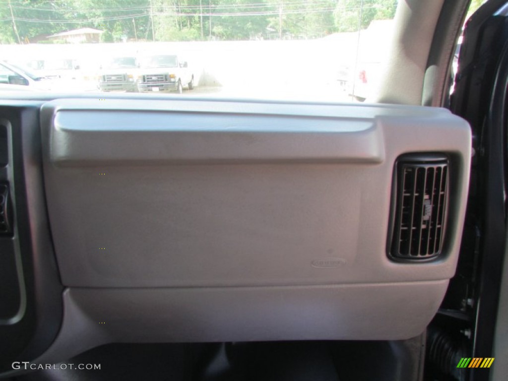 2007 Express 1500 Cargo Van - Dark Blue Metallic / Neutral photo #27
