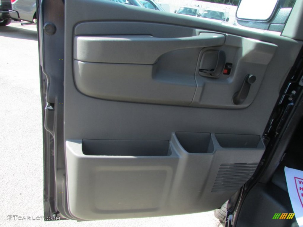 2007 Express 1500 Cargo Van - Dark Blue Metallic / Neutral photo #35