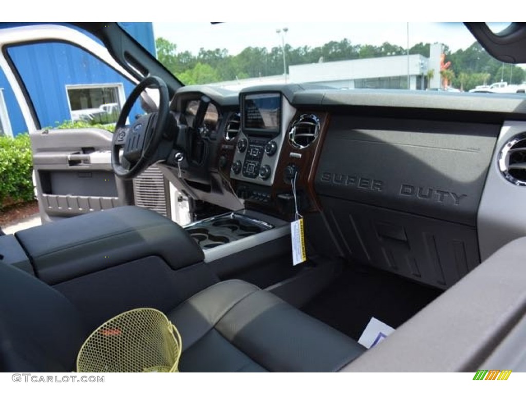 2015 F250 Super Duty Lariat Crew Cab 4x4 - White Platinum / Black photo #19