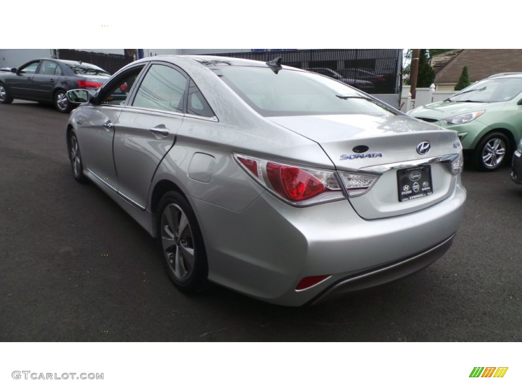 2011 Sonata Hybrid - Silver Frost Metallic / Gray photo #4