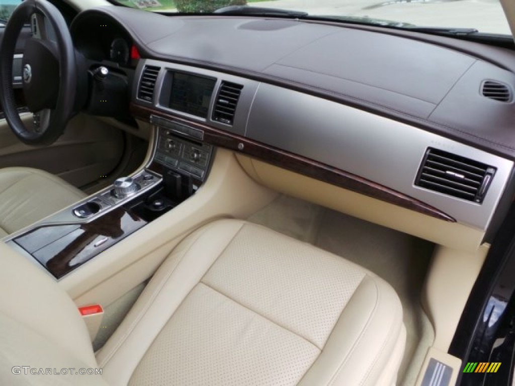 2011 XF Premium Sport Sedan - Midnight Black / Barley Beige/Truffle Brown photo #29