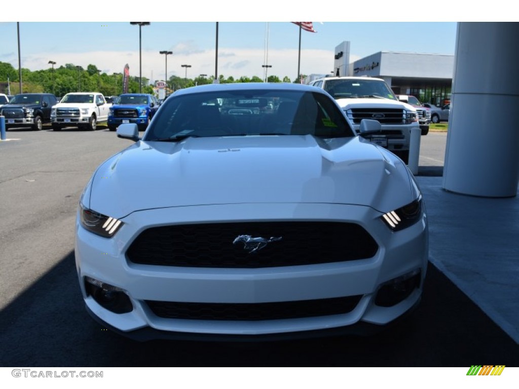 2015 Mustang EcoBoost Coupe - Oxford White / Dark Saddle photo #4