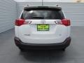 Super White - RAV4 LE Photo No. 5