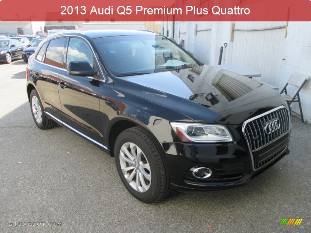 Brilliant Black Audi Q5