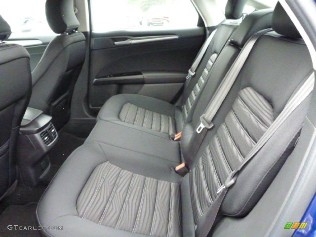 Charcoal Black Interior 2016 Ford Fusion SE Photo #104178590