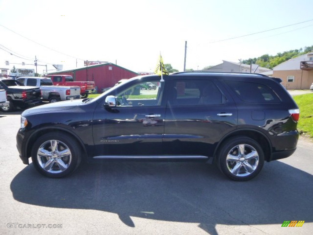 2011 Durango Citadel 4x4 - Blackberry Pearl / Black/Tan photo #2