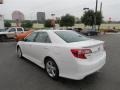 Super White - Camry SE Photo No. 5