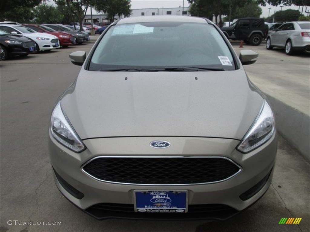 2015 Focus SE Sedan - Tectonic Metallic / Medium Light Stone photo #7