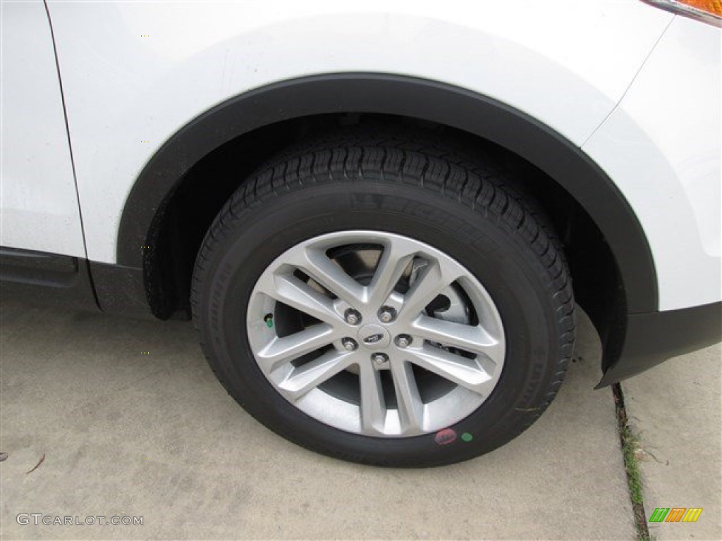 2015 Explorer FWD - Oxford White / Medium Light Stone photo #4