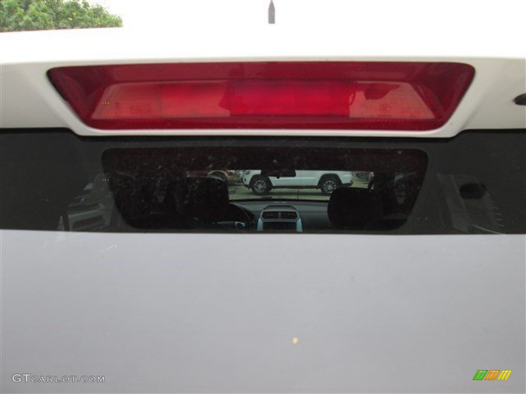 2015 Explorer FWD - Oxford White / Medium Light Stone photo #15