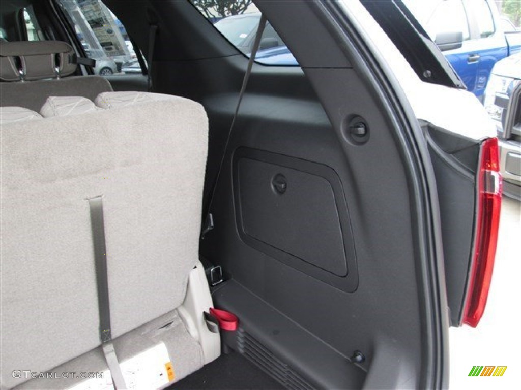 2015 Explorer FWD - Oxford White / Medium Light Stone photo #19