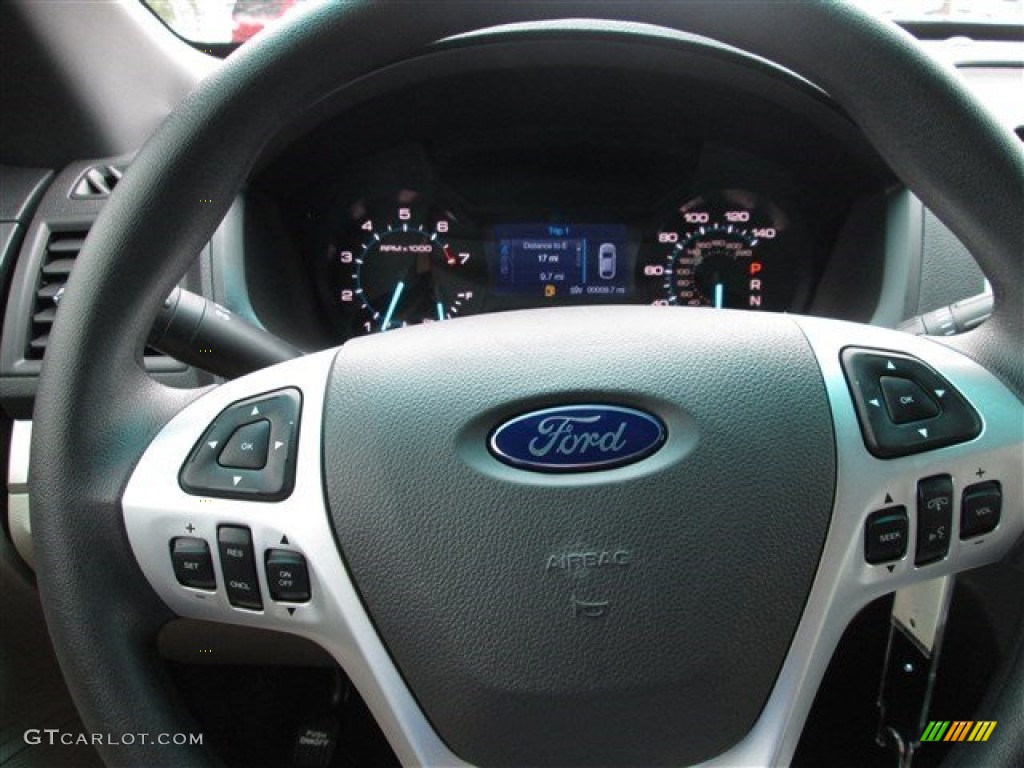 2015 Explorer FWD - Oxford White / Medium Light Stone photo #38