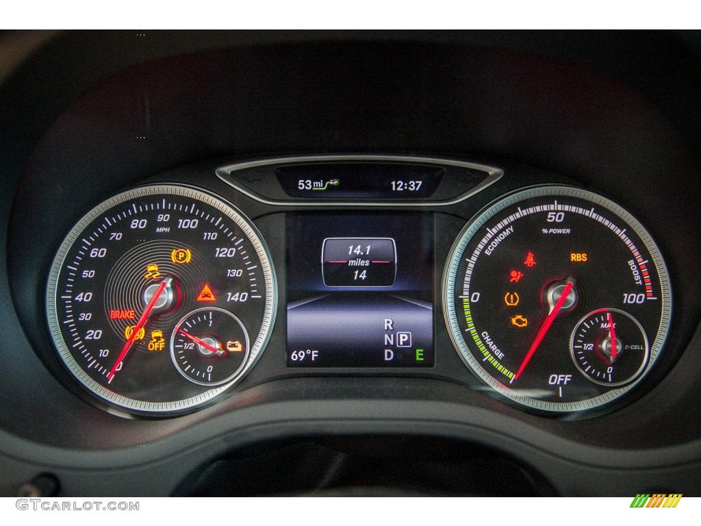 2015 Mercedes-Benz B Electric Drive Gauges Photo #104211342
