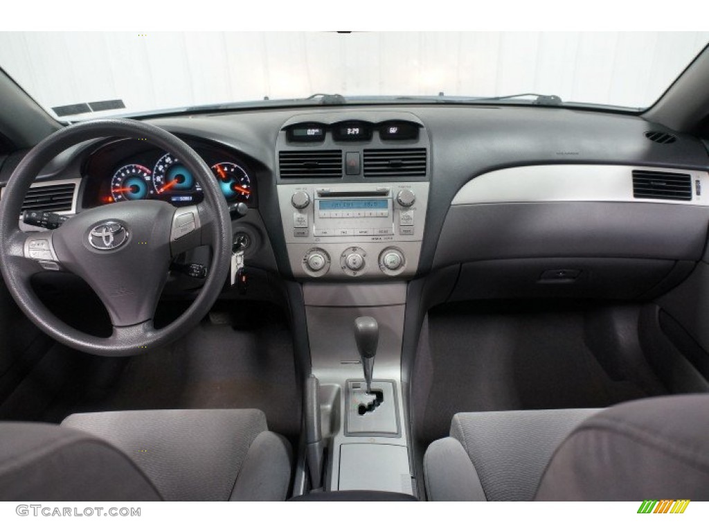 2007 Solara SE Coupe - Cosmic Blue Metallic / Dark Stone photo #19
