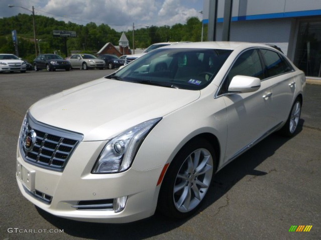 White Diamond Tricoat 2015 Cadillac XTS Premium AWD Sedan Exterior Photo #104213073