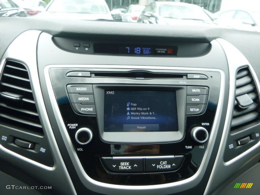 2016 Elantra SE - Titanium Gray / Gray photo #17