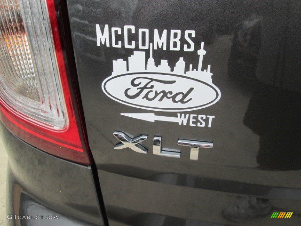 2015 Explorer XLT - Magnetic / Charcoal Black photo #16