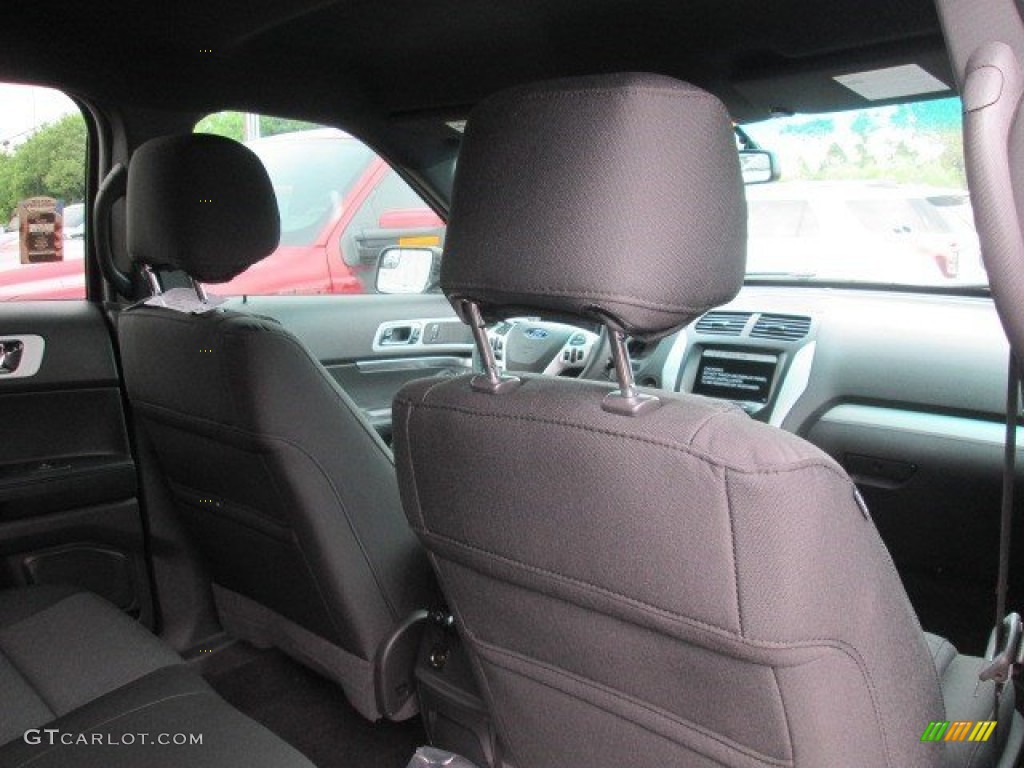 2015 Explorer XLT - Magnetic / Charcoal Black photo #23