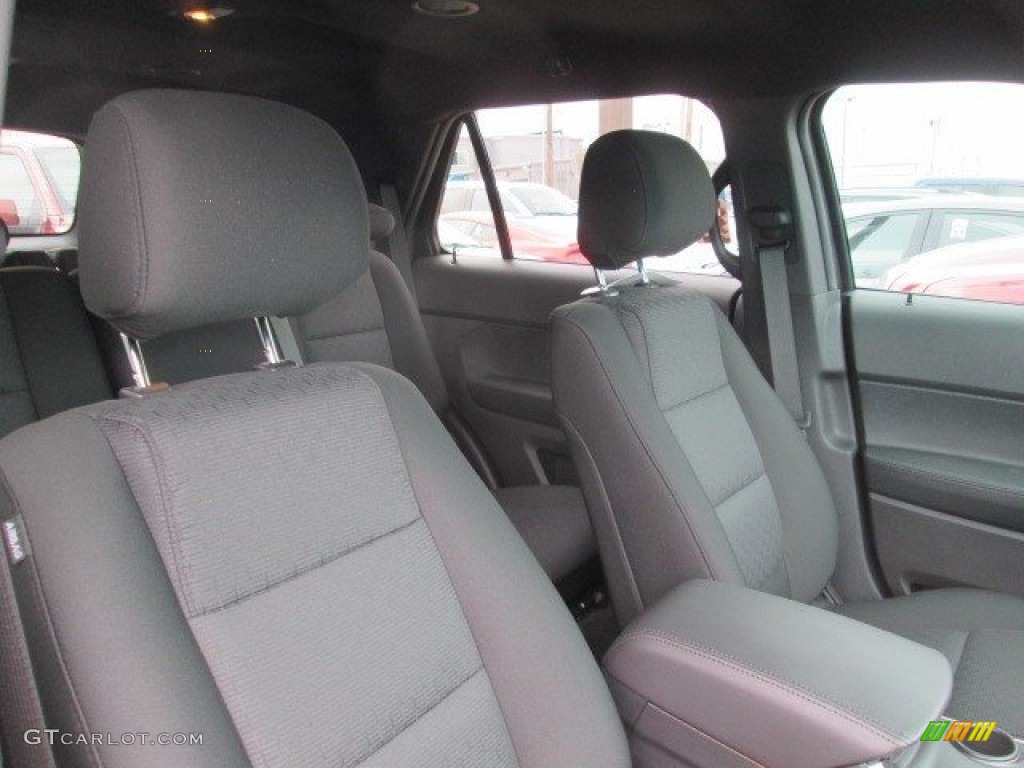 2015 Explorer XLT - Magnetic / Charcoal Black photo #25