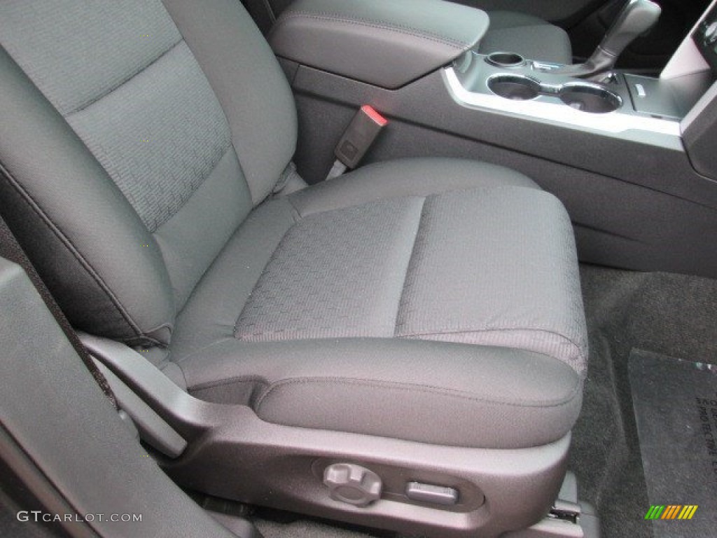 2015 Explorer XLT - Magnetic / Charcoal Black photo #26