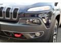 True Blue Pearl - Cherokee Trailhawk 4x4 Photo No. 33
