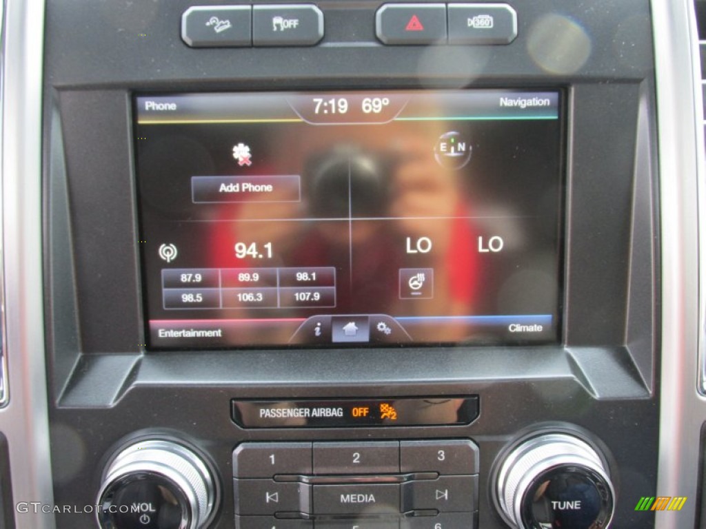 2015 F150 Platinum SuperCrew 4x4 - White Platinum Tricoat / Platinum Black photo #28