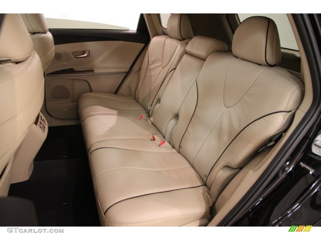2010 Toyota Venza V6 Interior Color Photos