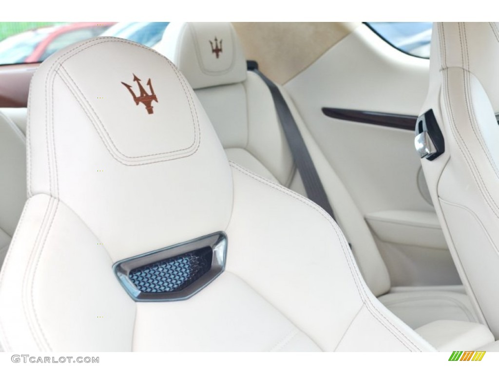 2013 GranTurismo Sport Coupe - Blu Sofisticato (Sport Blue Metallic) / Pearl Beige photo #91