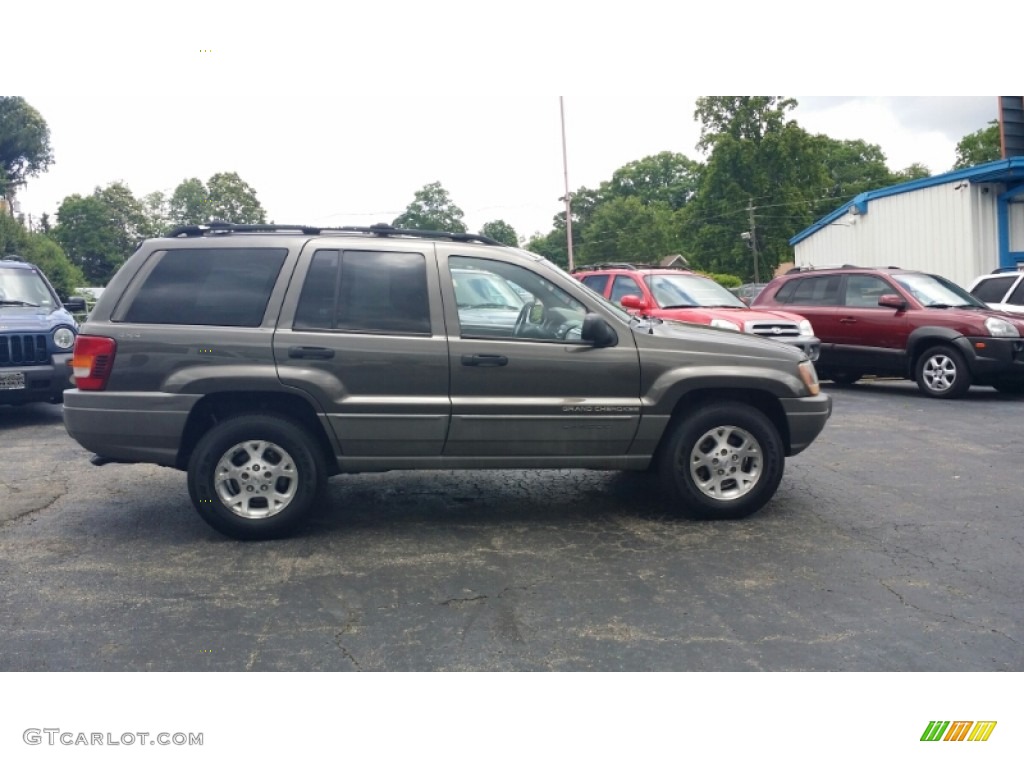 2000 Grand Cherokee Laredo 4x4 - Taupe Frost Metallic / Camel photo #6
