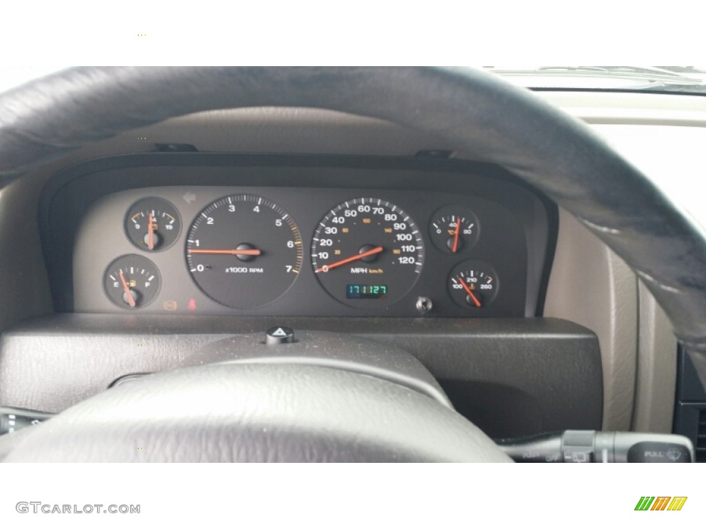2000 Grand Cherokee Laredo 4x4 - Taupe Frost Metallic / Camel photo #23