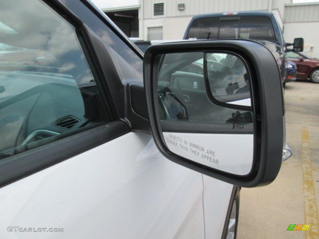 2015 Explorer XLT - Oxford White / Charcoal Black photo #7