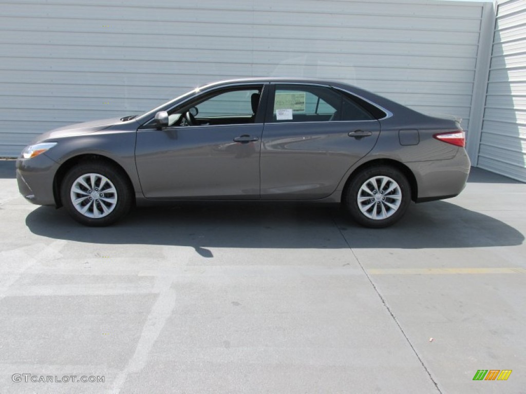 2015 Camry LE - Predawn Gray Mica / Black photo #6