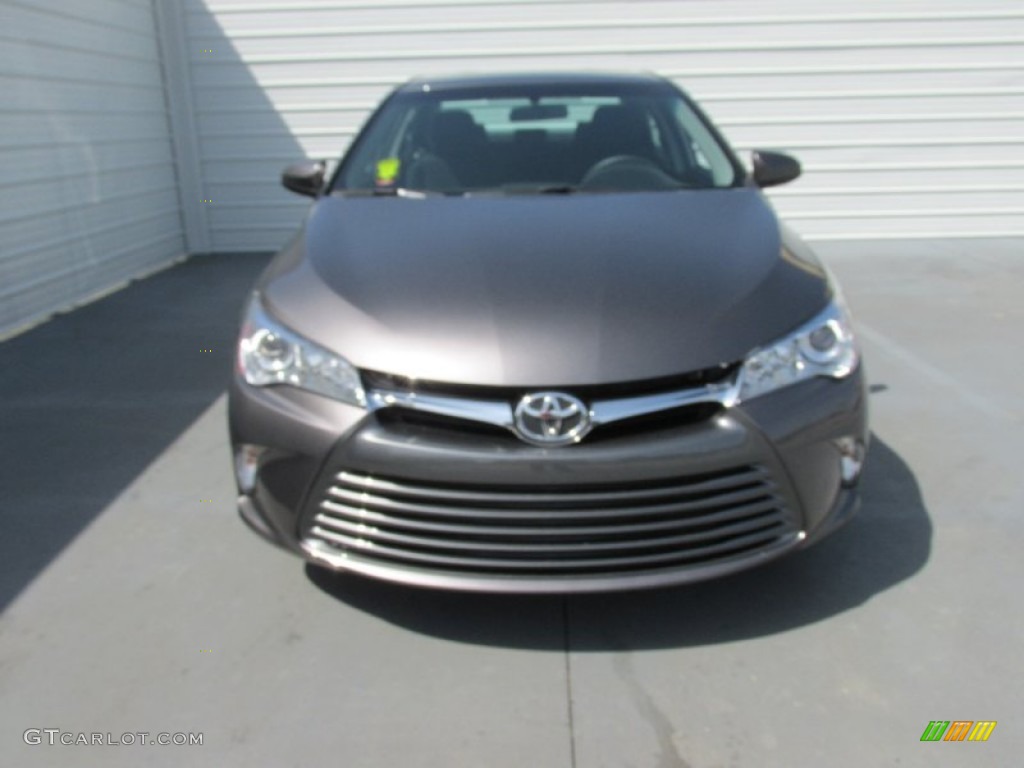 2015 Camry LE - Predawn Gray Mica / Black photo #8