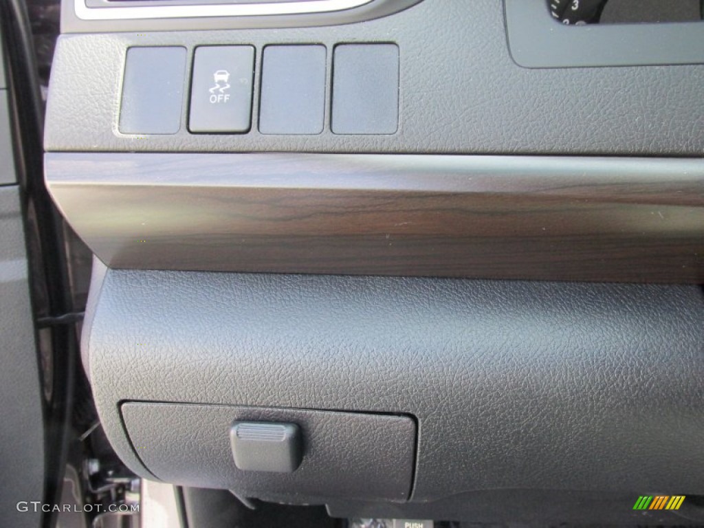 2015 Camry LE - Predawn Gray Mica / Black photo #30