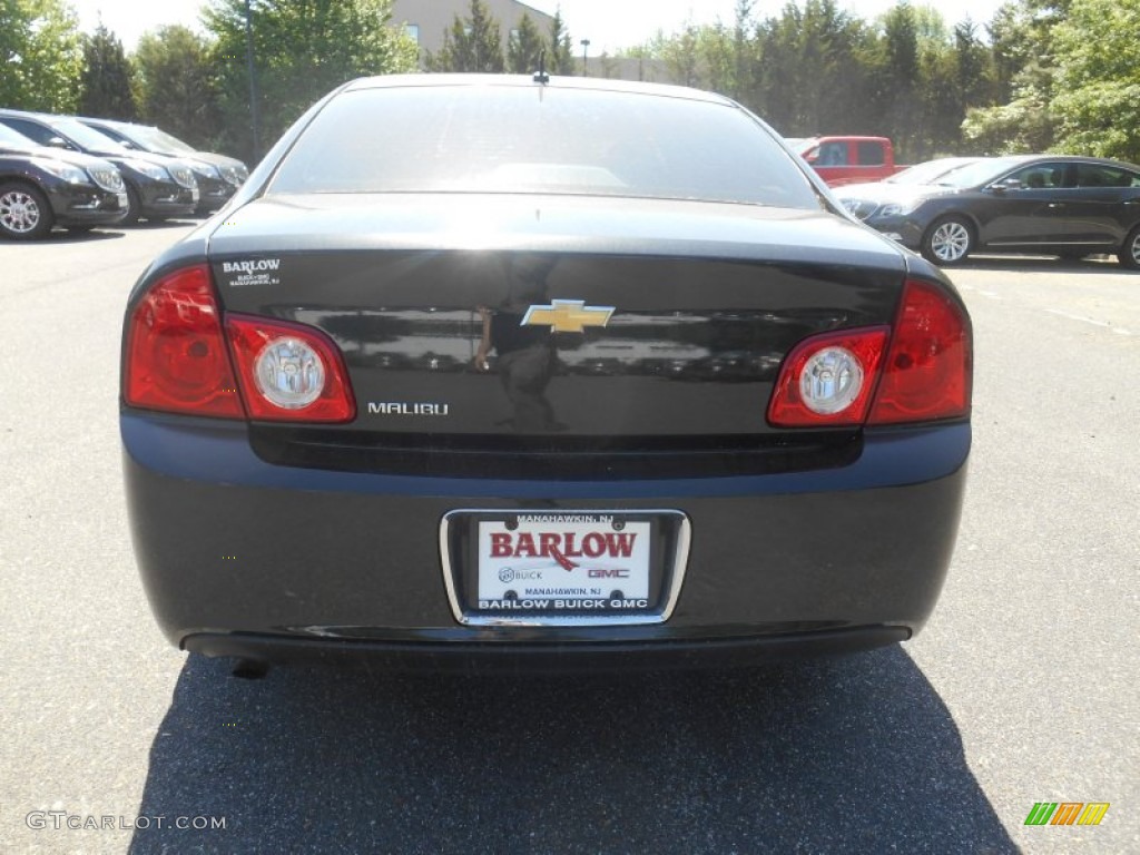 2010 Malibu LS Sedan - Black Granite Metallic / Titanium photo #3