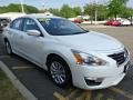 Pearl White - Altima 2.5 S Photo No. 3